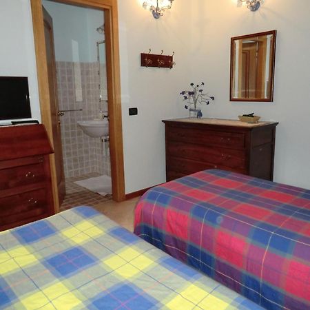 Hotel Country House Cunial Cavaso Del Tomba Zimmer foto