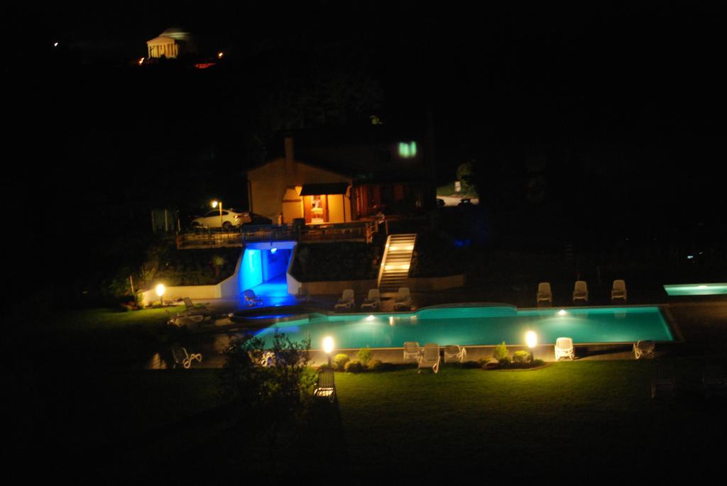 Hotel Country House Cunial Cavaso Del Tomba Exterior foto