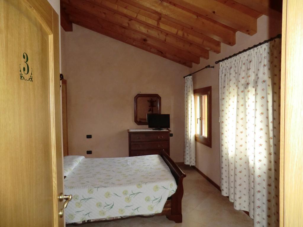 Hotel Country House Cunial Cavaso Del Tomba Zimmer foto